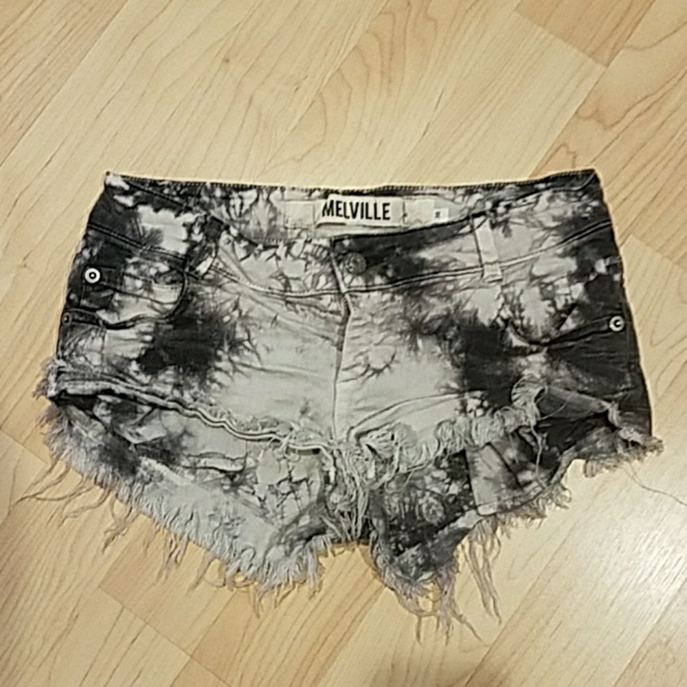 BRANDY MELVILLE tie dye jeans Shorts small
